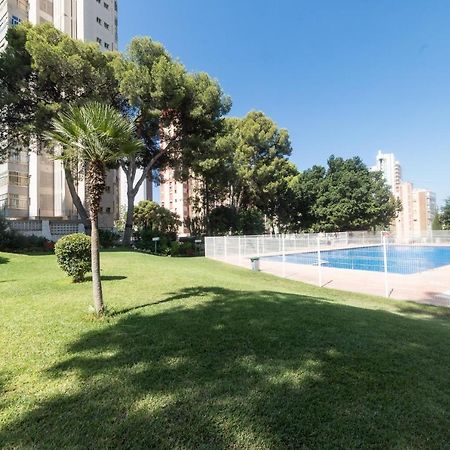 Moonkey - Apto Paris Con Piscina Y Parking Apartman Benidorm Kültér fotó